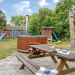 Semesterbostad Ylvie - 500m From The Sea By Interhome Dannemare